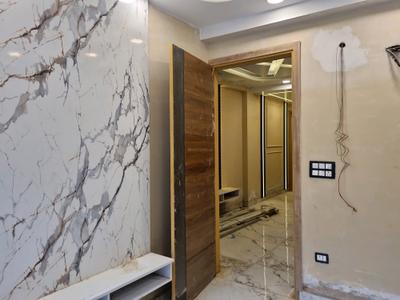 Bedroom Image of 600 Sq.ft 2 BHK Apartment / Flat for sale in Mahavir Enclave New Delhi for Rs. 5700001