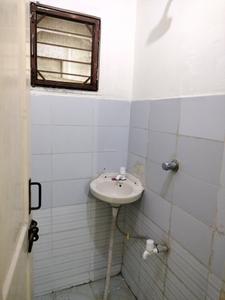 Common Bathroom Two Image of 450 Sq.ft 1 BHK Apartment / Flat for sale in Sector 23B Dwarka New Delhi for Rs. 5050000