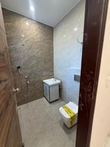 Bathroom Image of 980 Sq.ft 2 BHK Apartment / Flat for sale in Kharar Mohali for Rs. 4190000
