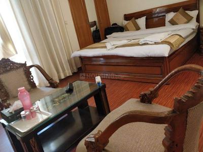 Hall Image of 2000 Sq.ft 2 BHK Independent House for rent in Sector 31 Noida for Rs. 35000