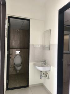 Common Bathroom Image of 450 Sq.ft 1 BHK Apartment / Flat for rent in Kolte Patil Life Republic Sector R10 10th Avenue Universe Phase I, Nerhe Pune for Rs. 18000