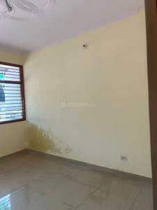 Bedroom Image of 1150 Sq.ft 2 BHK Apartment / Flat for rent in Omicron III Greater Noida for Rs. 18000