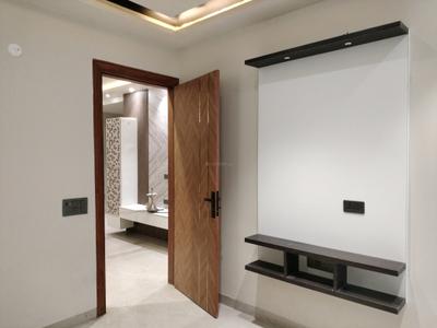 Bedroom Image of 1100 Sq.ft 3 BHK Builder Floor for sale in DDA Residential Flats, Sector 8 Dwarka New Delhi for Rs. 19000000
