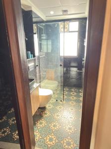 Bathroom Image of 1450 Sq.ft 3 BHK Apartment / Flat for sale in SS Cendana Residences, Sector 83 Gurgaon for Rs. 15500000