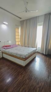Bedroom Image of 1400 Sq.ft 3 BHK Apartment / Flat for sale in Romell Aether, Goregaon East Mumbai for Rs. 55000000