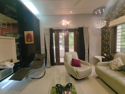 Hall Image of 6750 Sq.ft 5 BHK Independent House for sale in Prahlad Nagar Ahmedabad for Rs. 83100000