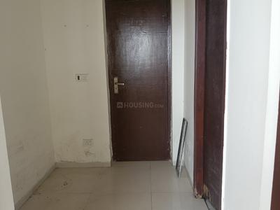 Bedroom Image of 1955 Sq.ft 3 BHK Apartment / Flat for rent in Sunworld Arista, Sector 168 Noida for Rs. 47000