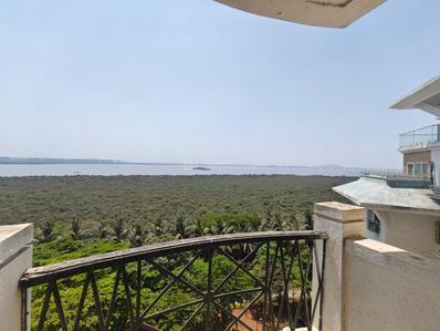 Balcony Image of 2200 Sq.ft 5 BHK Apartment / Flat for sale in Seawoods Estate, Seawoods Navi Mumbai for Rs. 95000000
