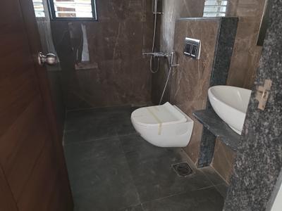 Image of 900 Sq.ft 2 BHK Apartment / Flat for sale in Shamraj Trident, Dhankawadi, Pune for Rs. 10000000