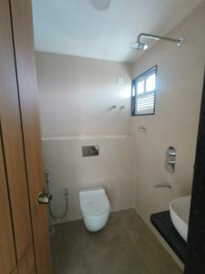 Bathroom Image of 1650 Sq.ft 3 BHK Apartment / Flat for rent in Pratap Nagar Nagpur for Rs. 30000