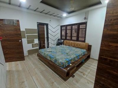 Bedroom Image of 1900 Sq.ft 3.5 BHK Apartment / Flat for rent in Ramdev Nagar Ahmedabad for Rs. 60000