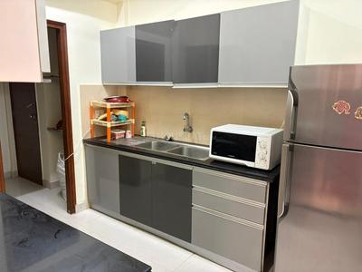 Kitchen Image of 3400 Sq.ft 4 BHK Apartment / Flat for rent in Adani Water Lily, Shantigram Ahmedabad for Rs. 70000