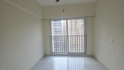 Bedroom Image of 685 Sq.ft 2 BHK Apartment / Flat for rent in Swastik Platinum, Vikhroli East Mumbai for Rs. 58000
