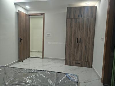 Bedroom Image of 2000 Sq.ft 4 BHK Apartment / Flat for rent in Sector 104 Noida for Rs. 56000