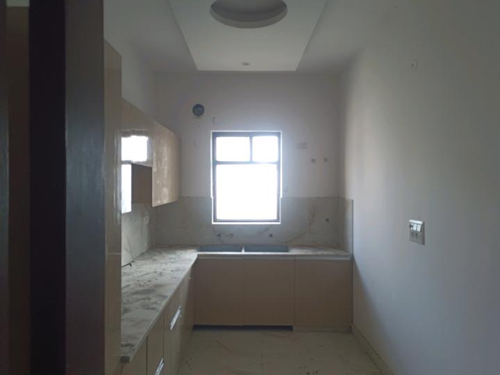 Sector 41, Green Field Colony Main Image 1