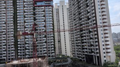 Image of 1350 Sq.ft 3 BHK Apartment / Flat for sale in Amrapali Heartbeat City IV, Sector 107, Noida for Rs. 17325000