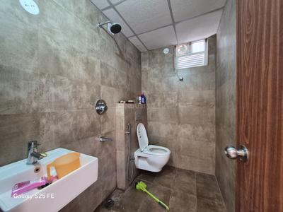 Bathroom Image of 1650 Sq.ft 3 BHK Apartment / Flat for rent in Argora Ranchi for Rs. 30000