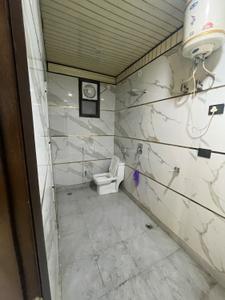 Image of 750 Sq.ft 2 BHK Builder Floor for rent in Hari Nagar, New Delhi for Rs. 25000