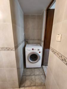 Image of 1600 Sq.ft 3 BHK Apartment / Flat for sale in Taj Apartment, Gazipur, New Delhi for Rs. 17000000