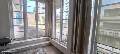 Balcony Image of 5000 Sq.ft 3.5 BHK Independent House for sale in M.G. Road Kochi for Rs. 50000000