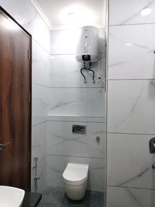 Common Bathroom Image of 1620 Sq.ft 3 BHK Builder Floor for sale in BPTP District 3, Sector 85 Faridabad for Rs. 17500000