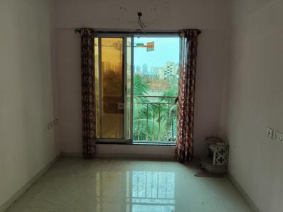 Hall Image of 680 Sq.ft 2 BHK Apartment / Flat for sale in Borivali East Mumbai for Rs. 16000000