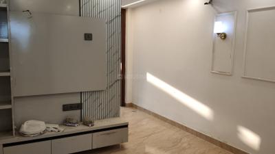 Living Room Image of 750 Sq.ft 2 BHK Apartment / Flat for sale in Vasant Kunj New Delhi for Rs. 6500000