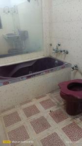 Bathroom Image of 3200 Sq.ft 3 BHK Duplex for rent in Silicon Indra, Indira Nagar Lucknow for Rs. 20000