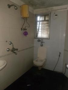 Common Bathroom Image of 1330 Sq.ft 3 BHK Apartment / Flat for rent in Evershine Millennium Paradise, Kandivali East Mumbai for Rs. 70000