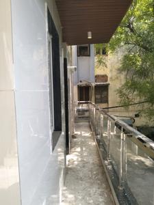 Living Room Image of 1100 Sq.ft 3 BHK Apartment / Flat for sale in Vikaspuri New Delhi for Rs. 16500000