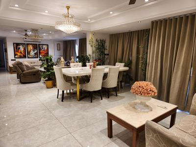 Hall Image of 4400 Sq.ft 5 BHK Apartment / Flat for sale in New Alkapuri Vadodara for Rs. 30000000
