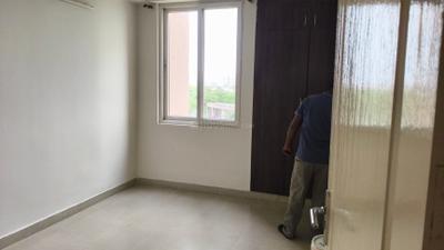 Bedroom Image of 1217 Sq.ft 2.5 BHK Apartment / Flat for sale in RG Residency, Sector 120 Noida for Rs. 13200000