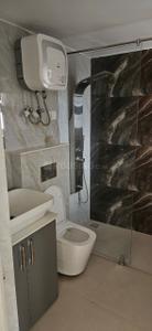 Bathroom Image of 1100 Sq.ft 2 BHK Apartment / Flat for sale in Ashiana Rangoli, U.I.T. Bhiwadi for Rs. 10000000