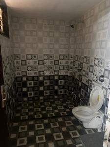 Bathroom Image of 2100 Sq.ft 3 BHK Independent House for sale in Vallabh Vidhyanagar Anand for Rs. 9500000