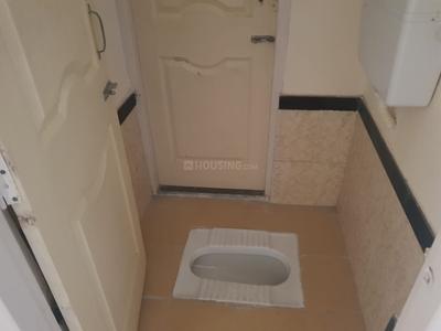 Bathroom Image of 325 Sq.ft 1 BHK Apartment / Flat for sale in New Hind Mill Mhada Sankul, Byculla Mumbai for Rs. 6600000
