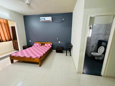 Bedroom Image of 600 Sq.ft 1 BHK Builder Floor for rent in Vijay Nagar Indore for Rs. 17999