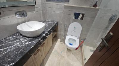 Image of 3015 Sq.ft 3 BHK Builder Floor for sale in Green Park Extension, New Delhi for Rs. 75000000