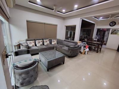 Hall Image of 4500 Sq.ft 4 BHK Villa for rent in Thaltej Ahmedabad for Rs. 150000