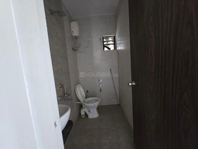 Bathroom Image of 1550 Sq.ft 3 BHK Apartment / Flat for rent in Harni Vadodara for Rs. 18000