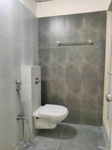 Common Bathroom One Image of 1200 Sq.ft 3 BHK Apartment / Flat for sale in Mahakali Kalika Heights, Thane West Thane for Rs. 20000000