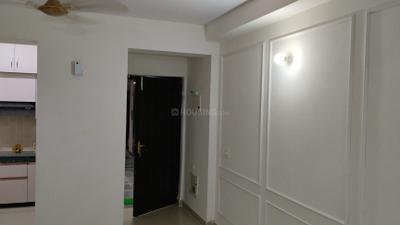 Living Room Image of 1350 Sq.ft 3 BHK Apartment / Flat for rent in Jaypee Kosmos, Sector 134 Noida for Rs. 28000