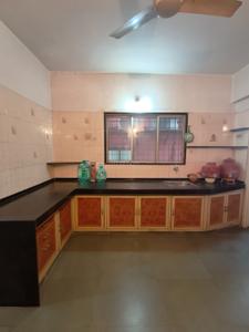 Kitchen Image of 2250 Sq.ft 3 BHK Apartment / Flat for sale in Ambawadi Ahmedabad for Rs. 22500000