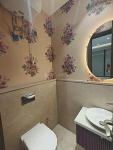 Bathroom Image of 2250 Sq.ft 4 BHK Builder Floor for sale in Preet Vihar New Delhi for Rs. 55000000