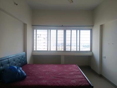 Bedroom Image of 1000 Sq.ft 2 BHK Apartment / Flat for rent in Kumar Park Infinia I1 I2 I3 J2 J3 And K1, Fursungi Pune for Rs. 22000
