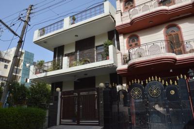 Image of 1515 Sq.ft 2 BHK Independent House for rent in Sector 17, Gurgaon for Rs. 38000