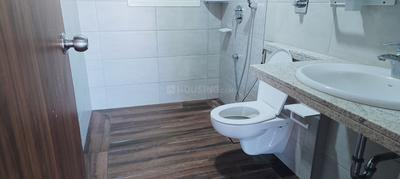 Bathroom Image of 1940 Sq.ft 4 BHK Apartment / Flat for rent in Sumadhura Folium, K R Puram Bengaluru for Rs. 100000