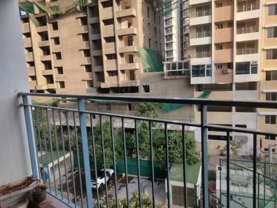 Image of 700 Sq.ft 1 BHK Apartment / Flat for sale in Amanora Neo Towers, Hadapsar, Pune for Rs. 8600000