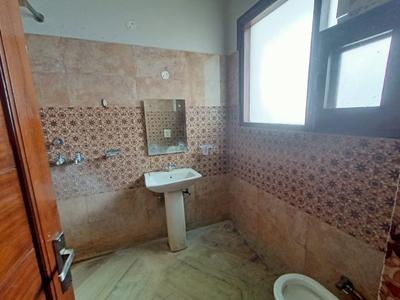Bathroom Image of 1100 Sq.ft 1 BHK Builder Floor for rent in Sector 12 Panchkula for Rs. 17000