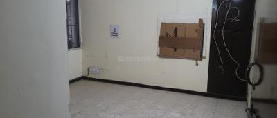 Bedroom Image of 950 Sq.ft 2 BHK Apartment / Flat for rent in Manocha Apartment, Vikaspuri New Delhi for Rs. 25000