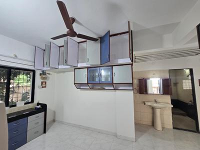 Kitchen Image of 2500 Sq.ft 4 BHK Independent House for rent in Erandwane Pune for Rs. 75000